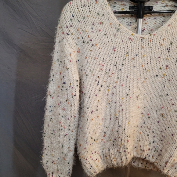 Cozy and Colorful Speckled Knit Sweater by Doe & Rae - Picture 4 of 12